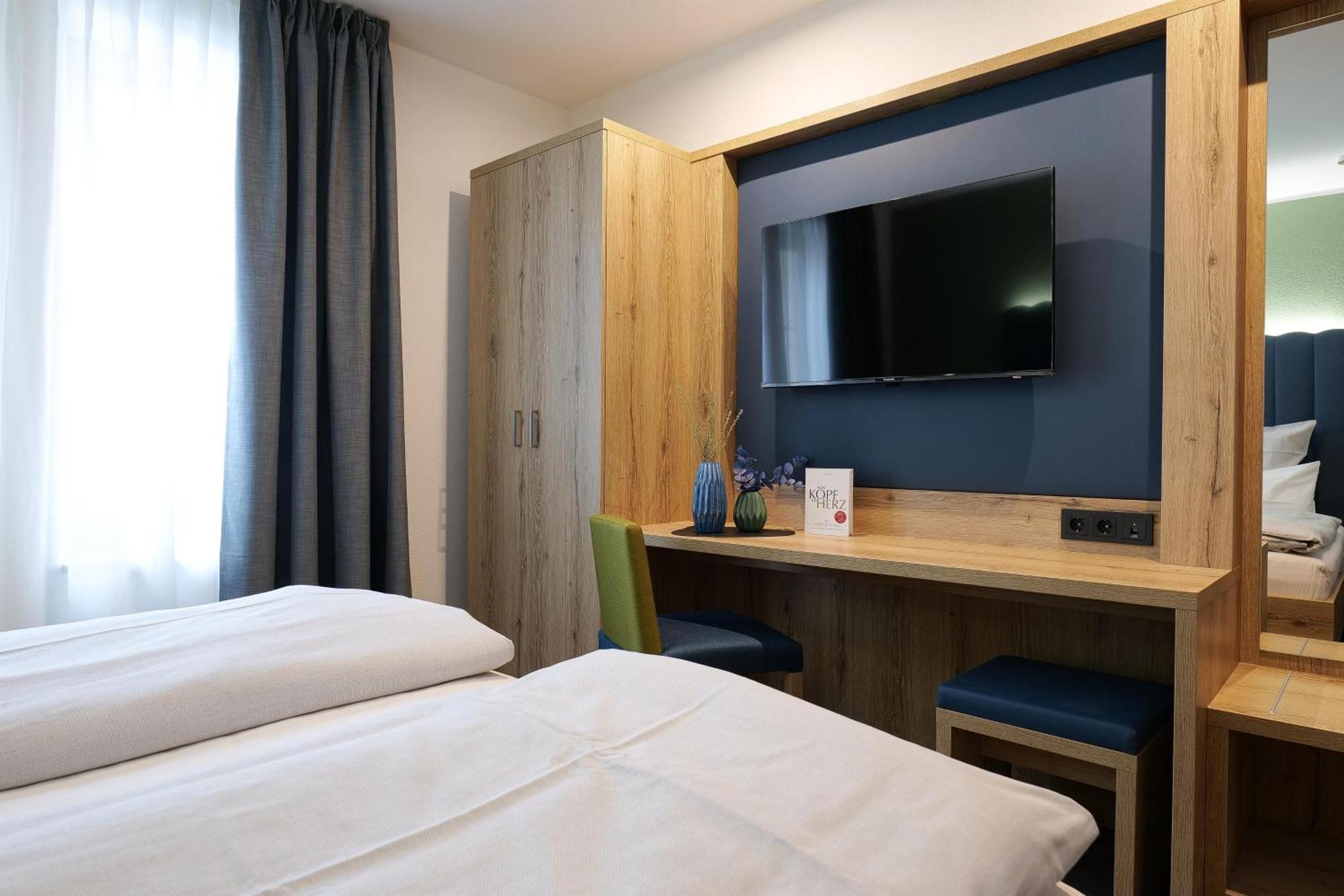 Reos Hotel Isny Исни  Экстерьер фото